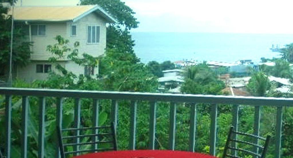 Red Mansion Comfort Inn Honiara Esterno foto